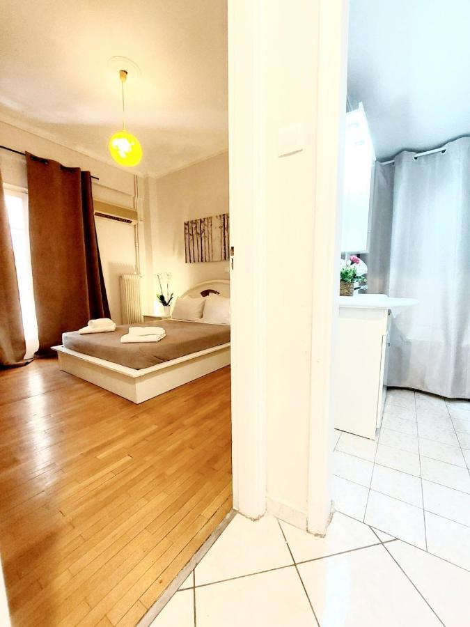 Lovely Equipped Apartment In Kallithea Athen Exterior foto