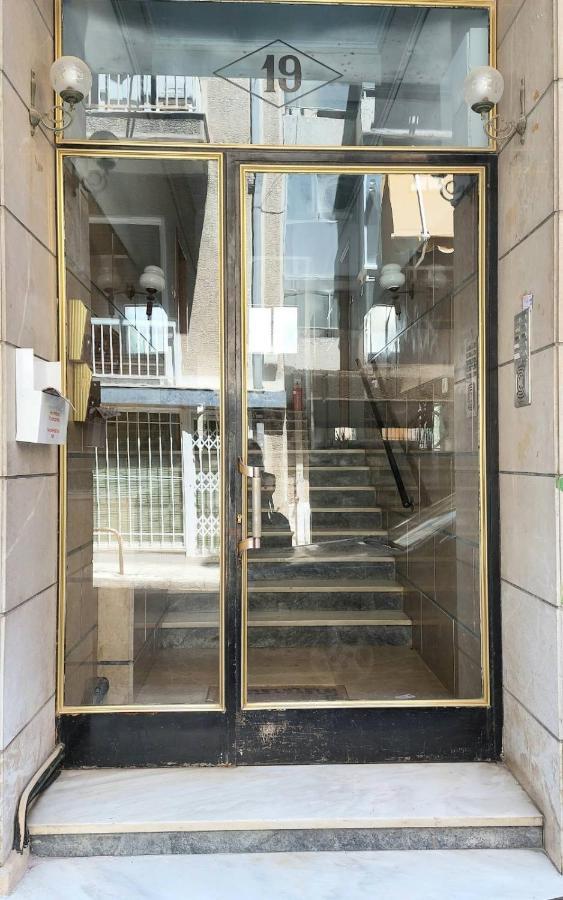 Lovely Equipped Apartment In Kallithea Athen Exterior foto