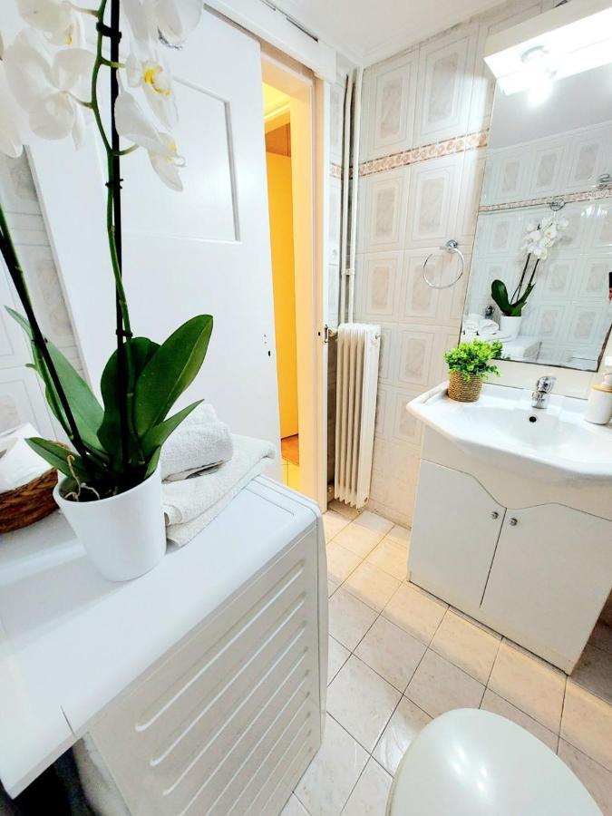 Lovely Equipped Apartment In Kallithea Athen Exterior foto